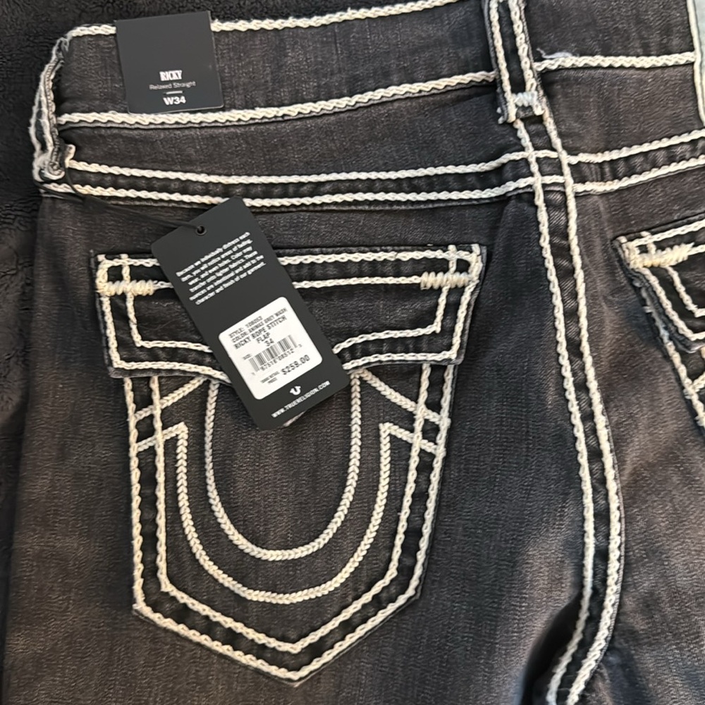 True Religion Jean’s - Picture 5 of 7
